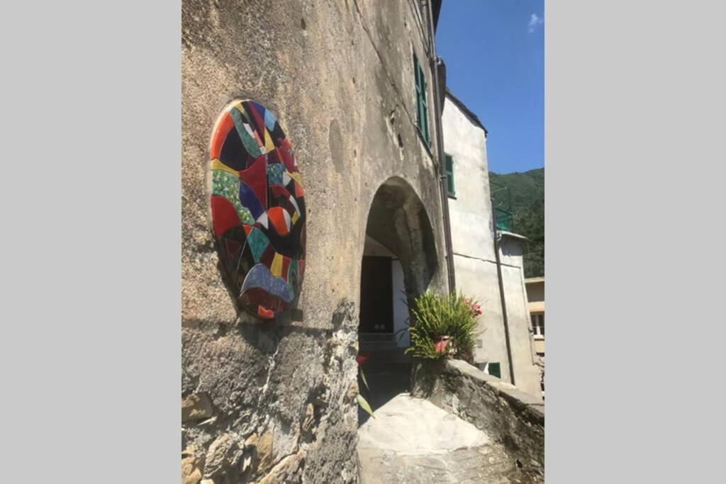 Alloggio U Sportegu Da E Monti A Giaia 바달루코 외부 사진